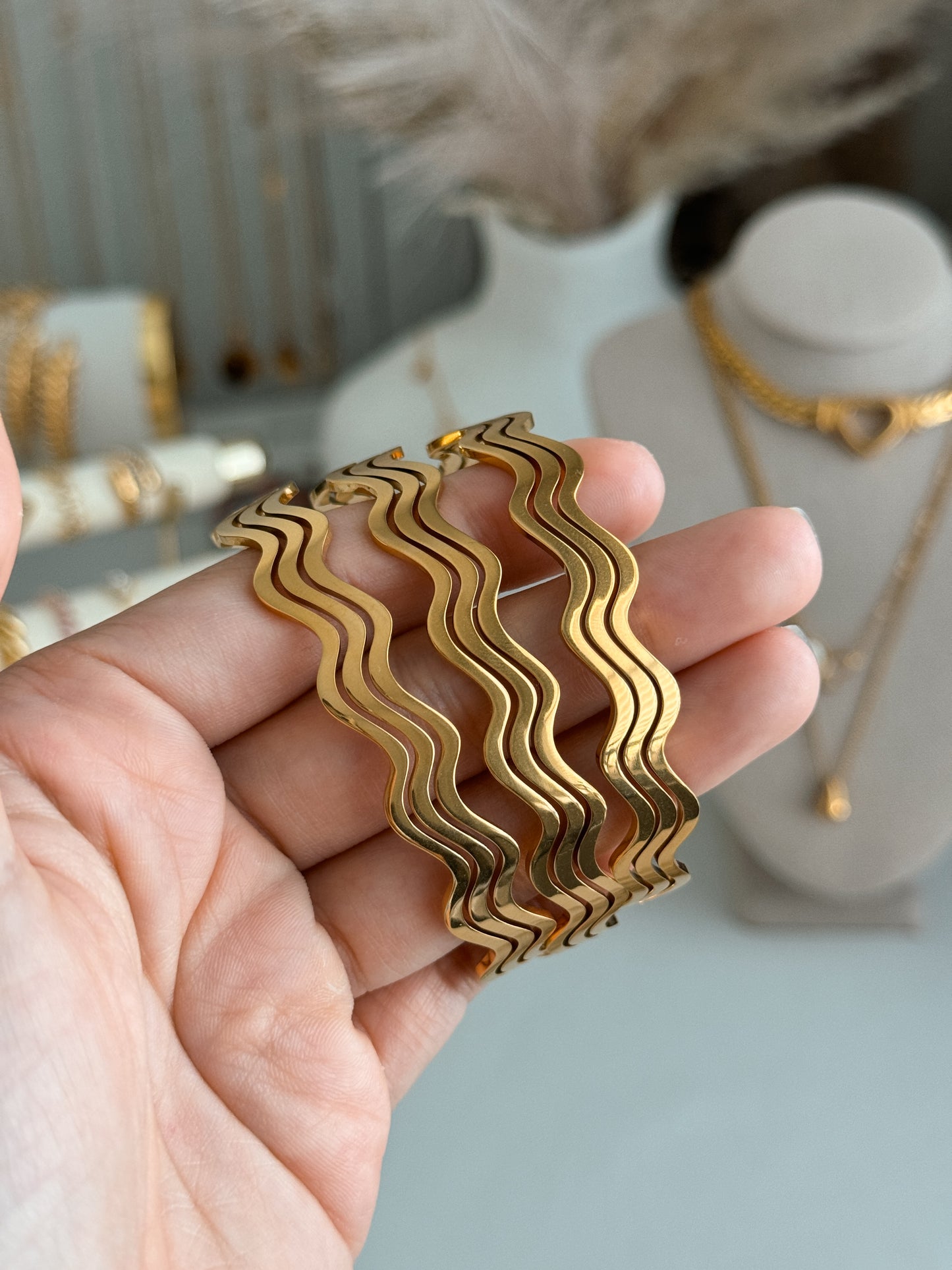 Waves Cuff