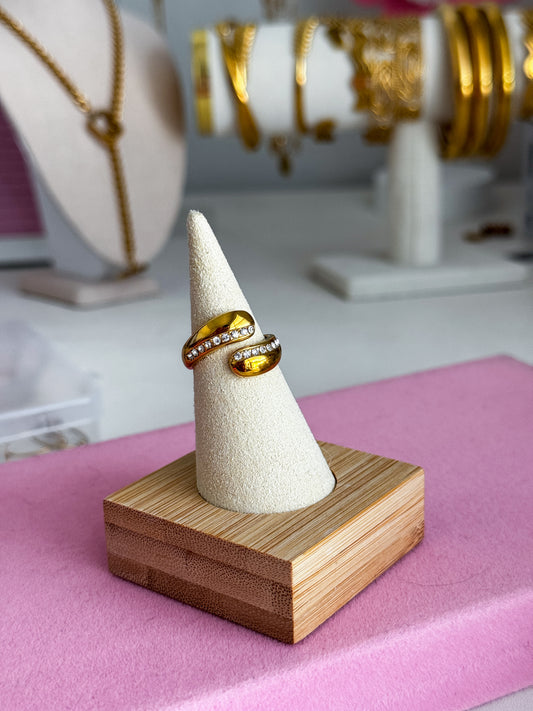 Olivia Ring